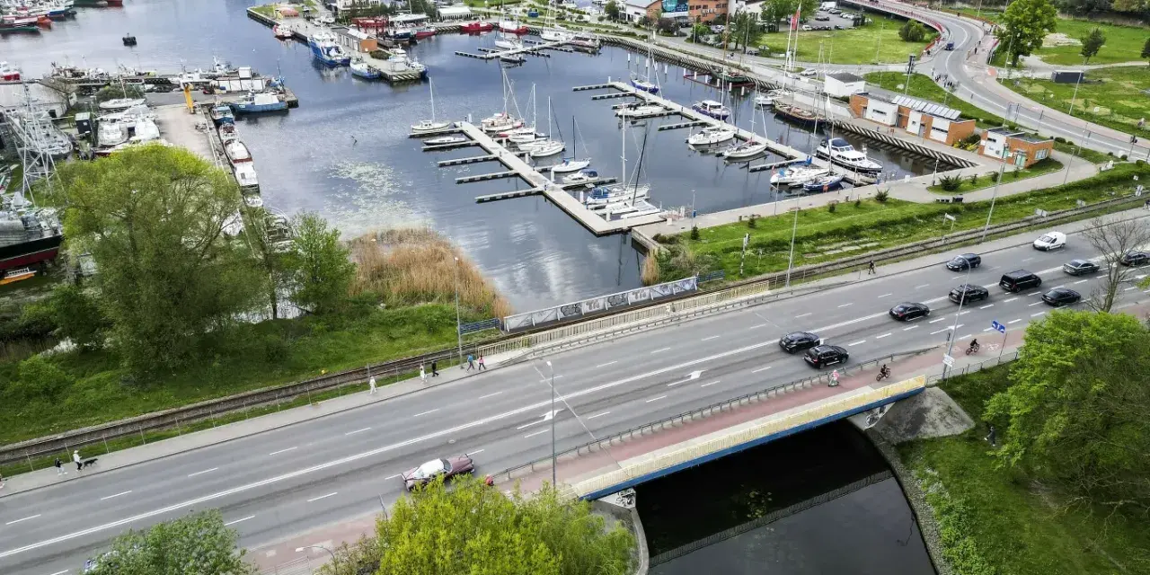 Ile km do Kołobrzegu? Trasy, czas i porady na bezstresową podróż