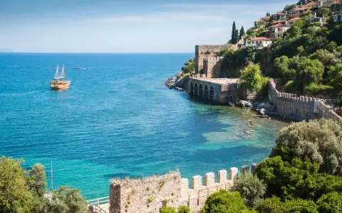 Alanya atrakcje: Niezbędnik turysty co zobaczyć i jak planować?