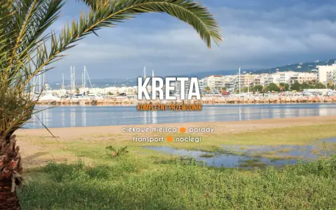 Palma na tle portu z żaglówkami i miastem. Kreta zaprasza na plaże, oferując ciekawe miejsca i noclegi.