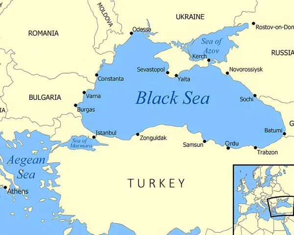 Mapa Morza Czarnego z zaznaczonym portem na Krymie, Sewastopolem, oraz innymi miastami nad jego brzegami.