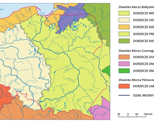 Mapa Polski z zaznaczonymi dorzeczami Wisły, Odry i rzek przymorza, z legendą.