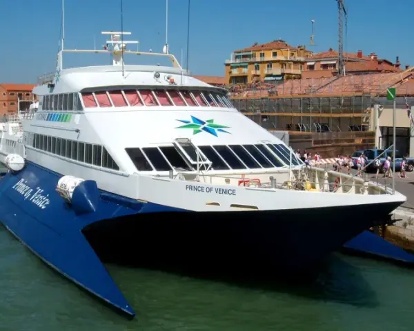 Ile kosztuje prom Chorwacja-Wenecja? Ceny i porady