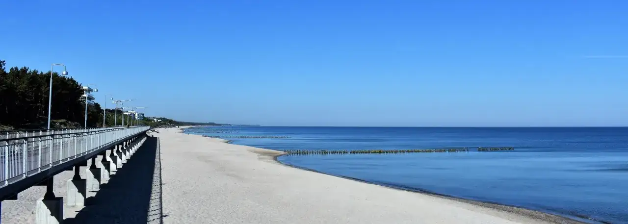 Mielno plaża i promenada